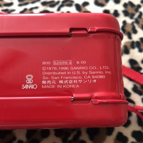 1996 HELLO KITTY ❤️ Sanrio Metal Tin Purse Red Teacup Vintage 90s Bear Kawaii - Picture 11 of 17